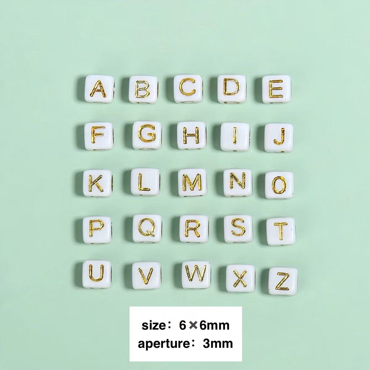 Lu's 100Pcs Acrylic English letter beads A-Z