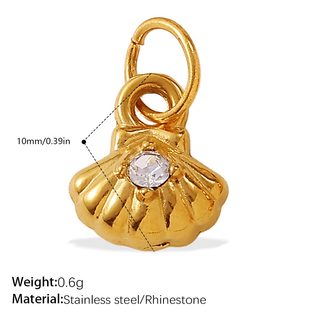 Lu’s Ocean Shell 18K Gold Stainless Steel Charm Pendant