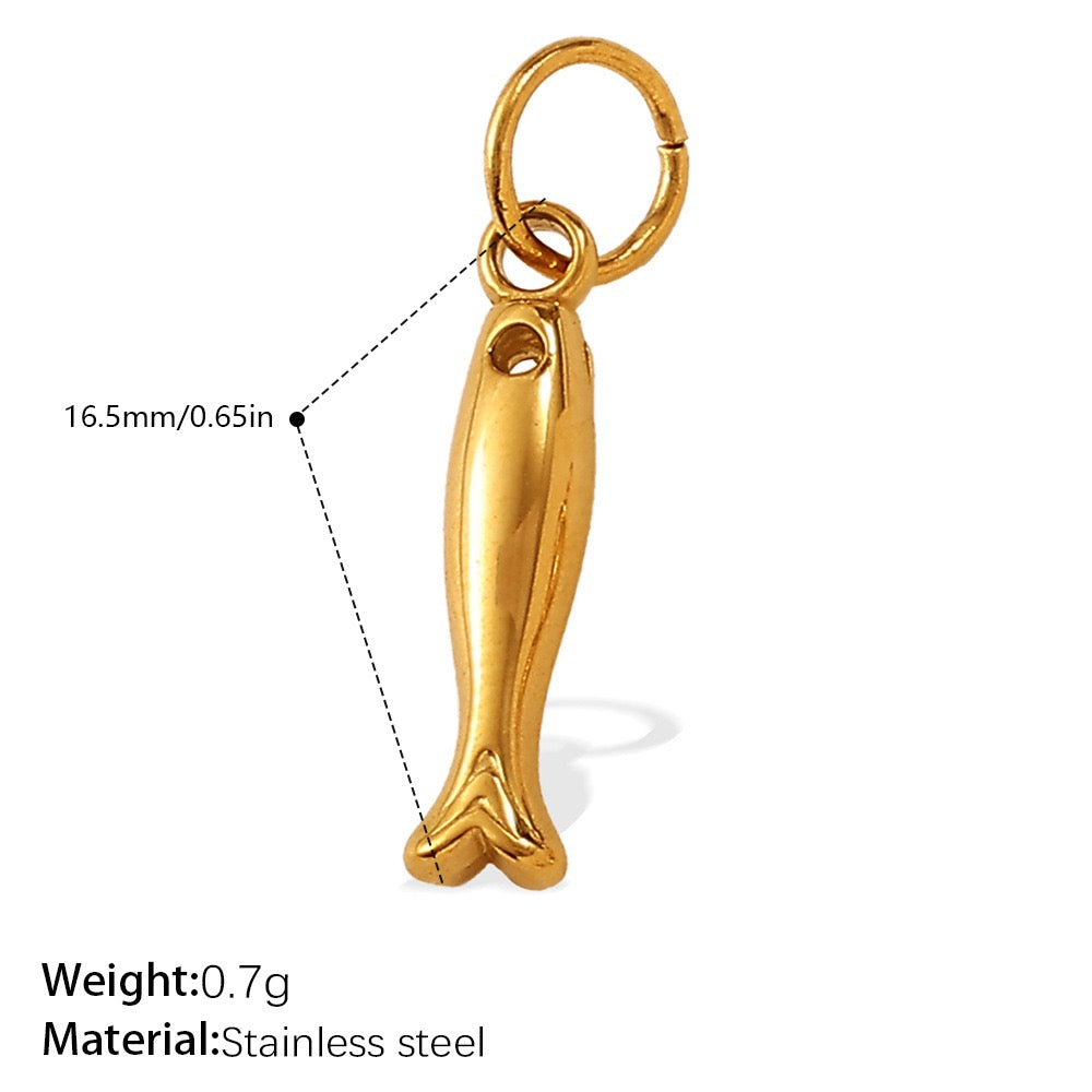 Lu’s Ocean Shell 18K Gold Stainless Steel Charm Pendant