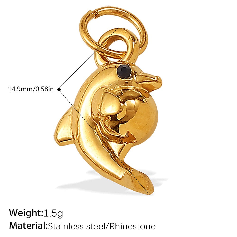 Lu’s Ocean Shell 18K Gold Stainless Steel Charm Pendant