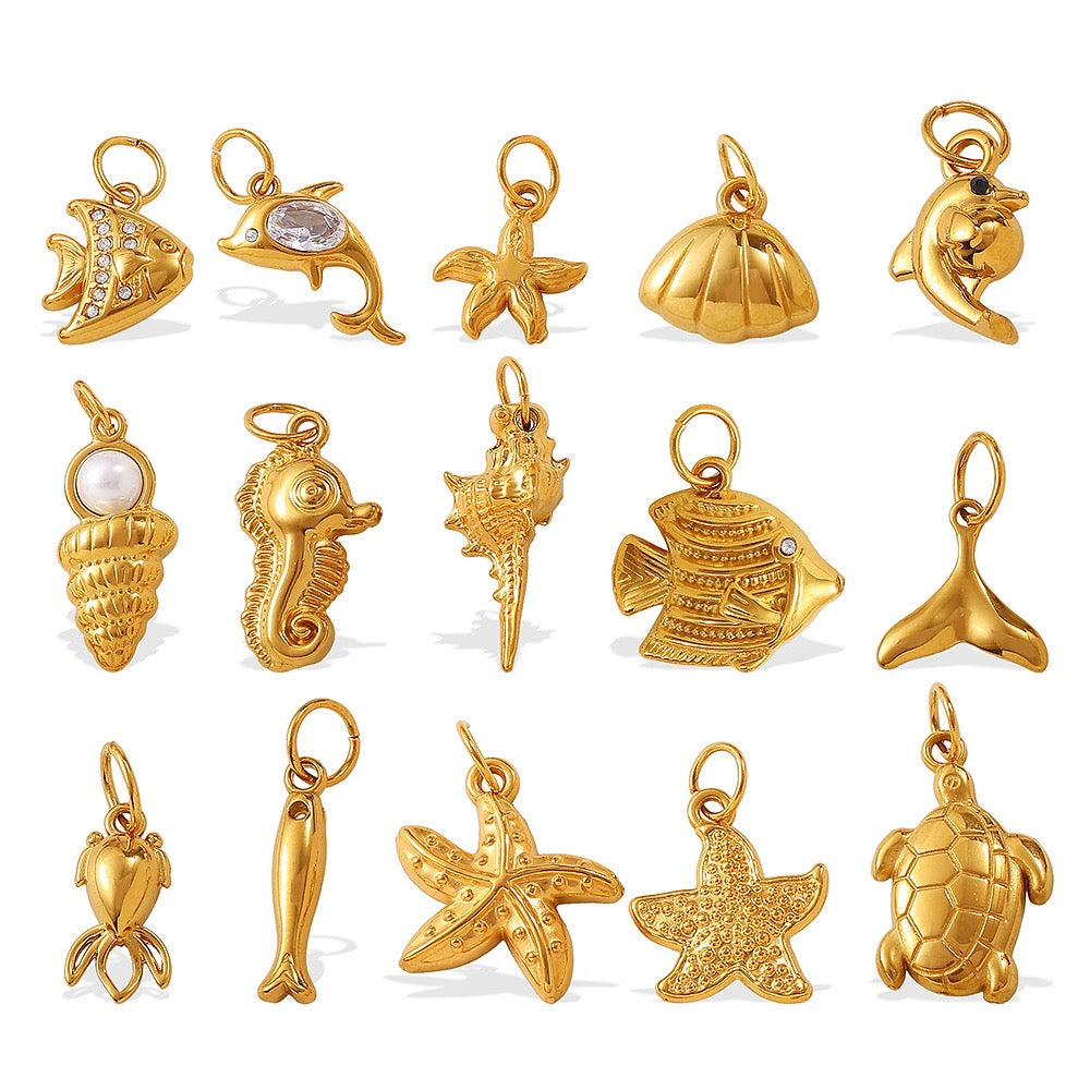 Lu’s Ocean Shell 18K Gold Stainless Steel Charm Pendant