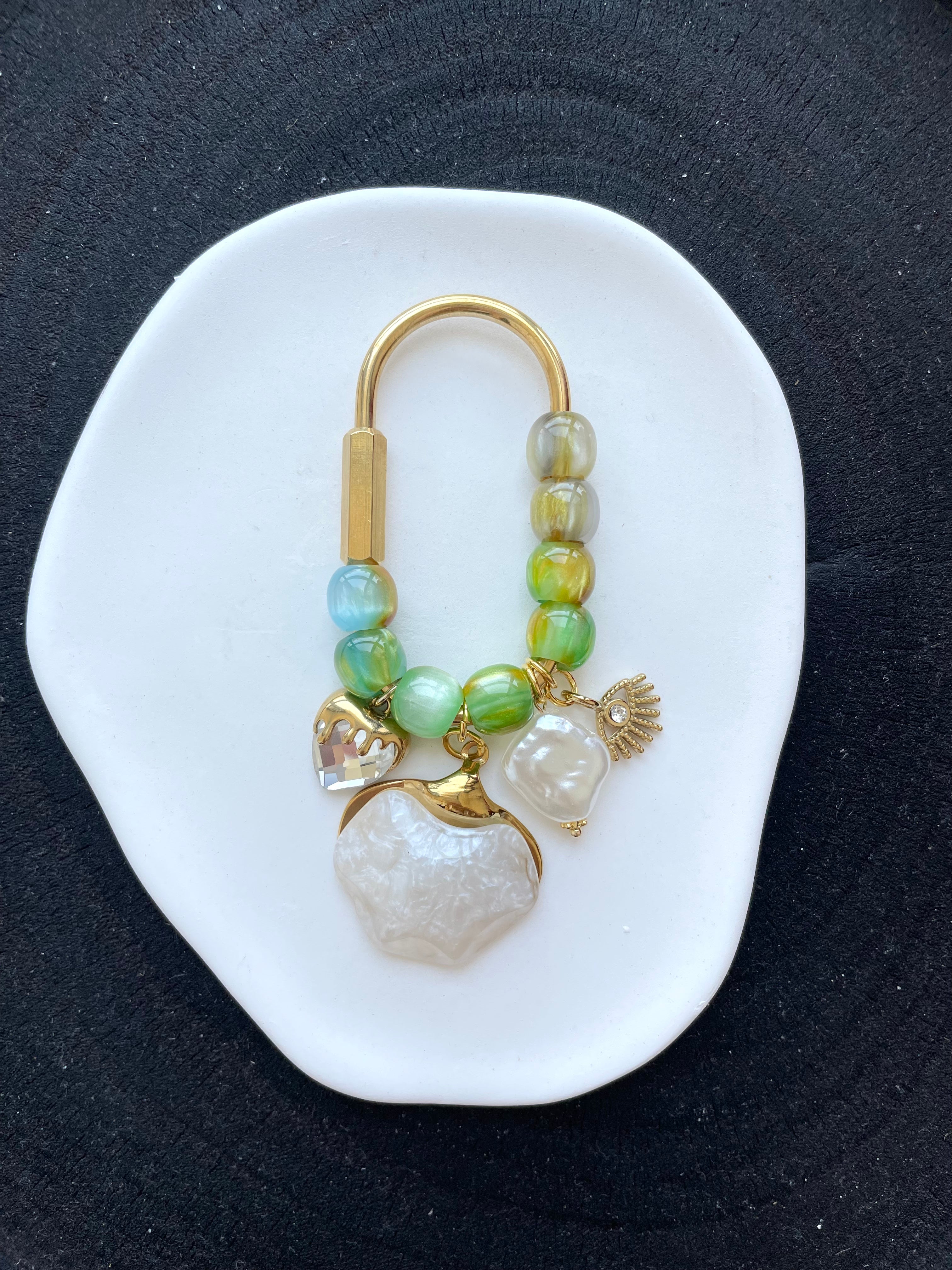 Green Pearl Heart Bag Charm | Elegant Nature Inspired Bag Accessory